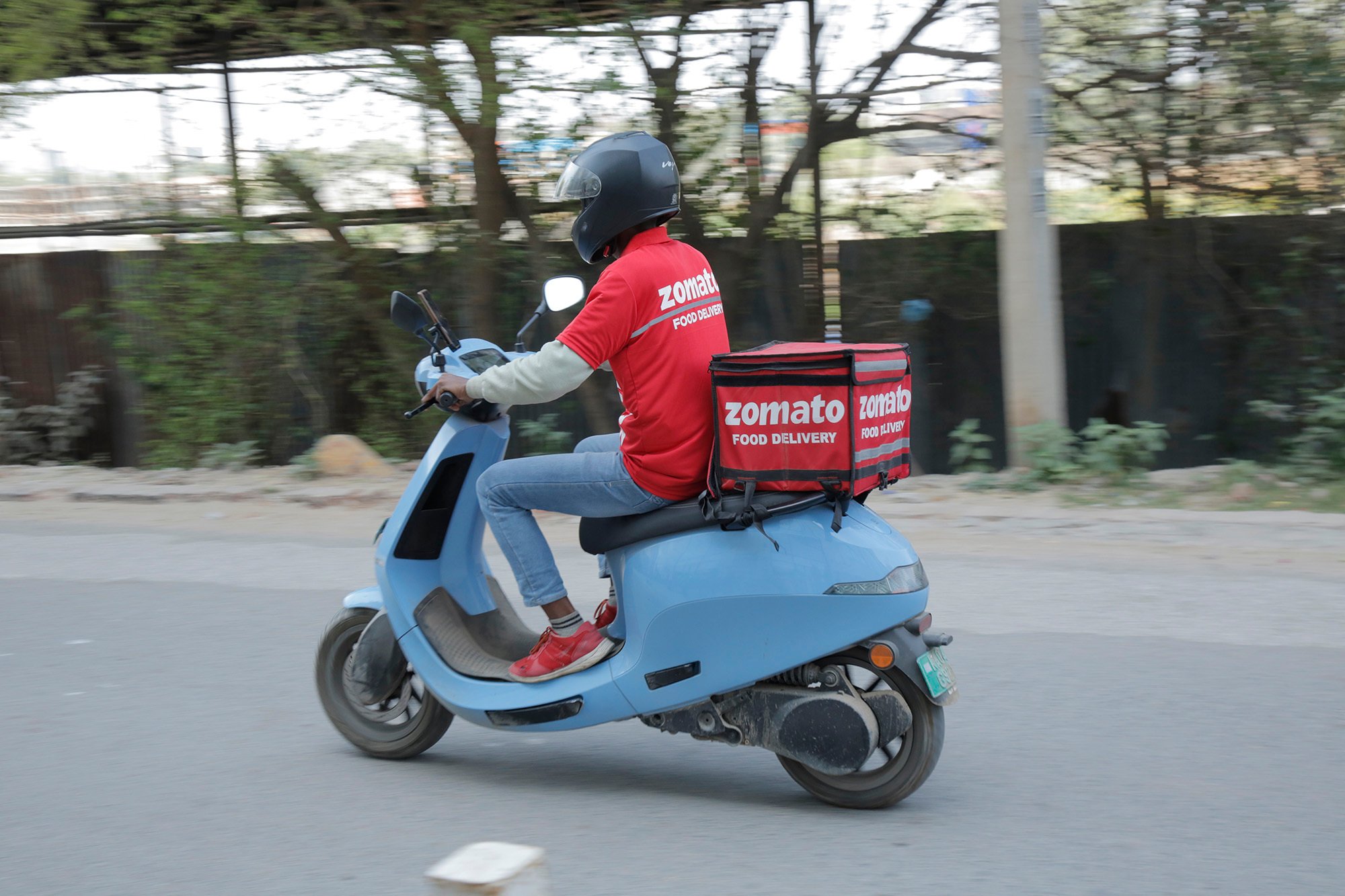 our-work-case-studies-taking-emissions-o-hero-Zomato EV_3-Jun-16-2026-10-55-15-0011-PM