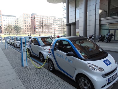 ev cars charging