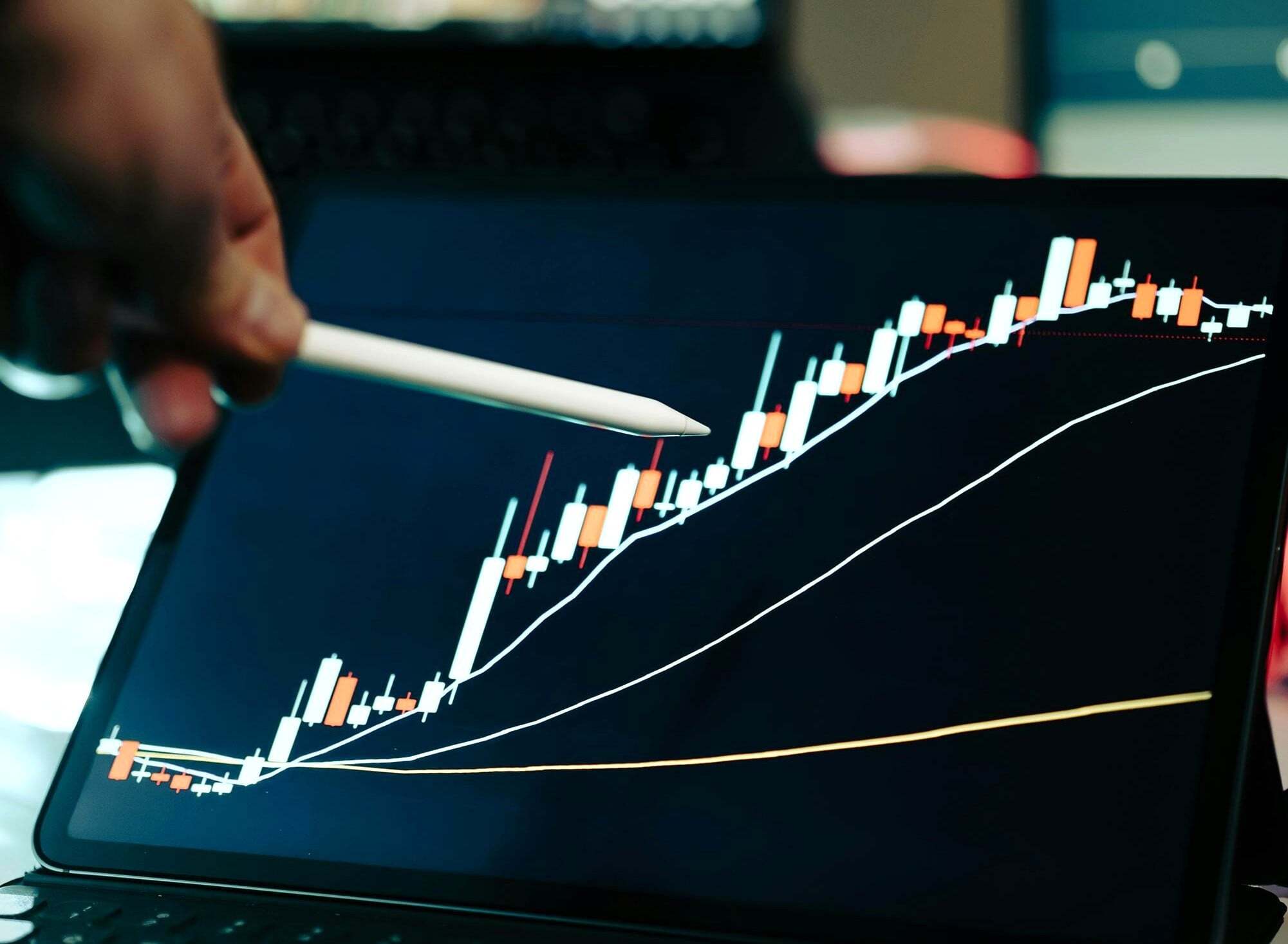 Leading global businesses save millions through energy efficiency amid global price spikes