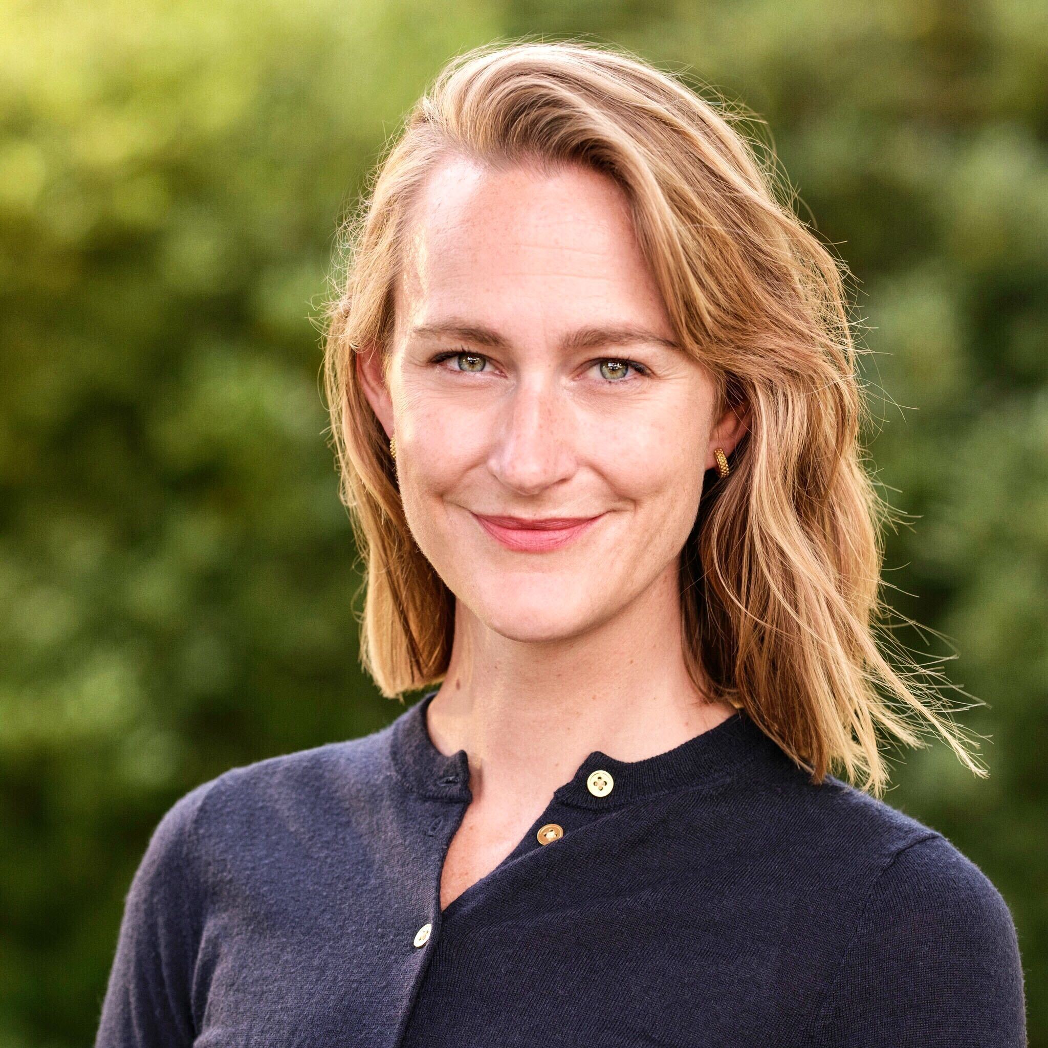 Walton Headshot new