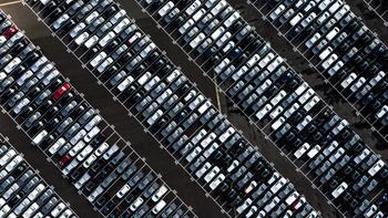 Birdseye view of cars parked